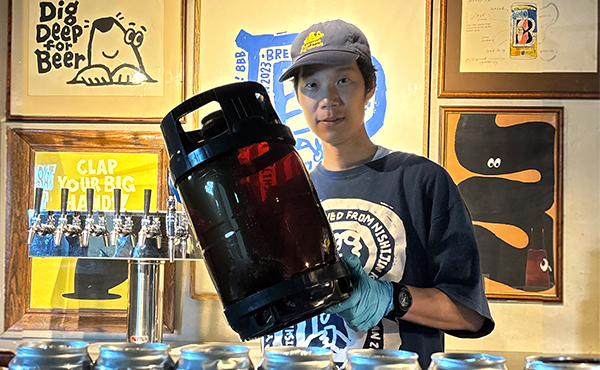 Bighand Bros. Beer の導入シーン1